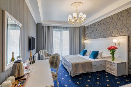 Отель "Лермонт"