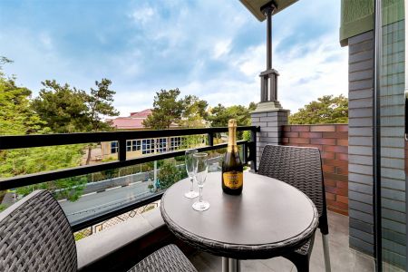 Полулюкс с балконом