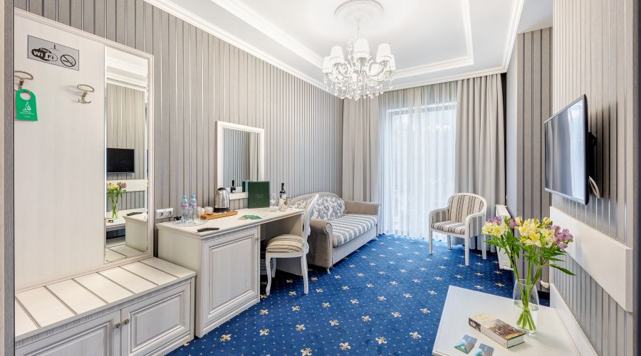 Джуниор сюит 2-местный с балконом