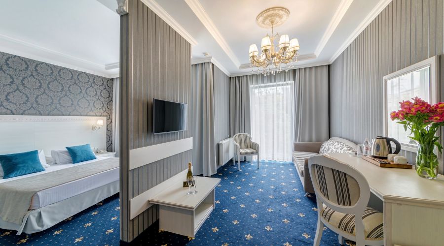 Джуниор сюит 2-местный с балконом