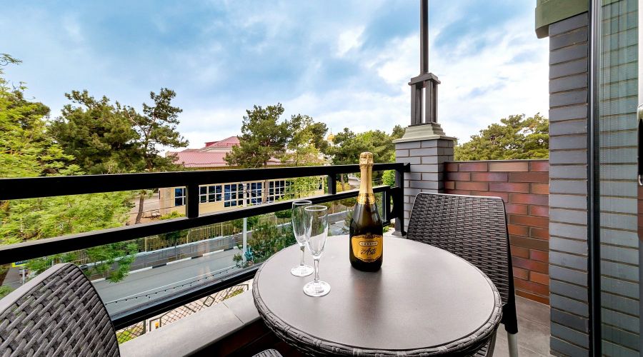 Стандарт Улучшенный 2-местный с балконом